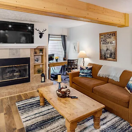 Ajs Outpost - Ski-In Condo - Fireplace & Hot Tub Breckenridge Exterior photo