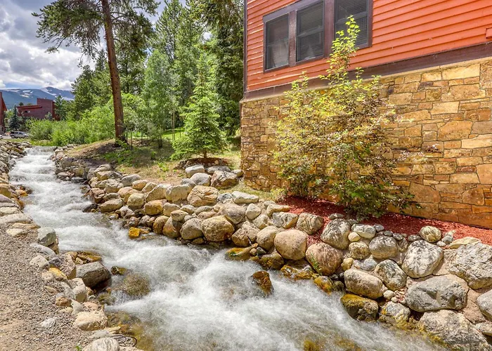 Ajs Outpost - Ski-In Condo - Fireplace & Hot Tub